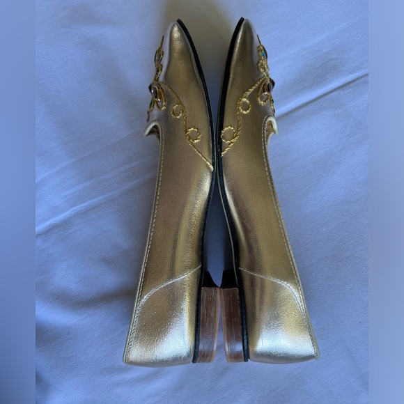 Vintage Gold Jeweled Shoes - Picture 4 of 15